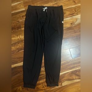 Vuori joggers, XL